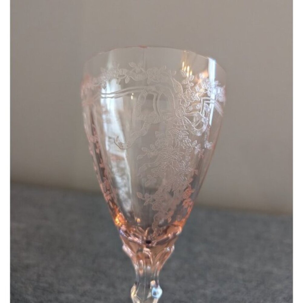 Fostoria "June" Pink Water Goblet, VG with Small Chip on Rim, UV-Reactive - Picture 2 of 5